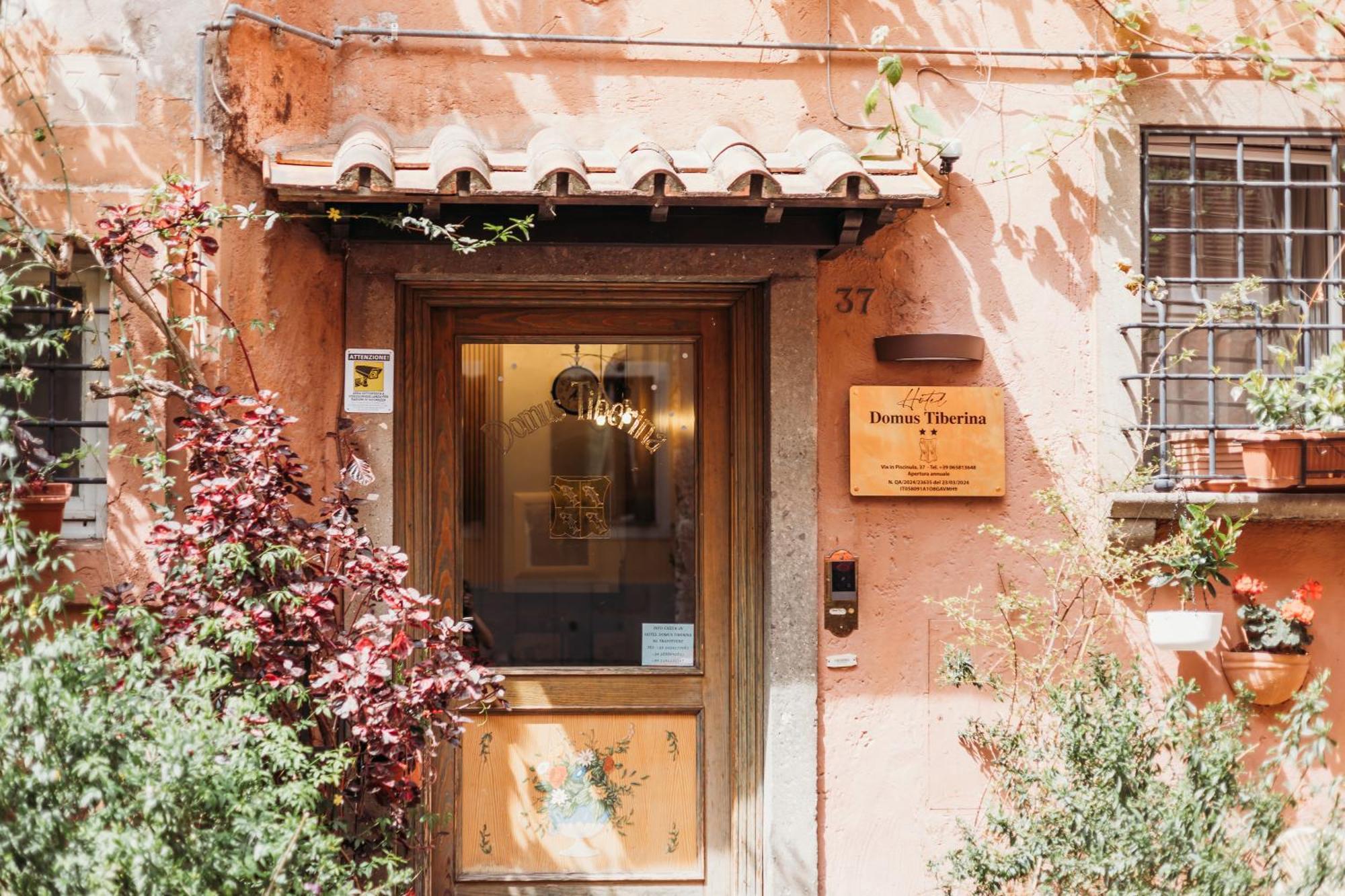 Hotel Domus Tiberina — Photos 1